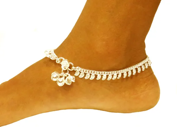 Indian_Traditional_Ethnic_Fashion_Foot_Jewellery_Artificial_Alloy_Anklet_For_Women